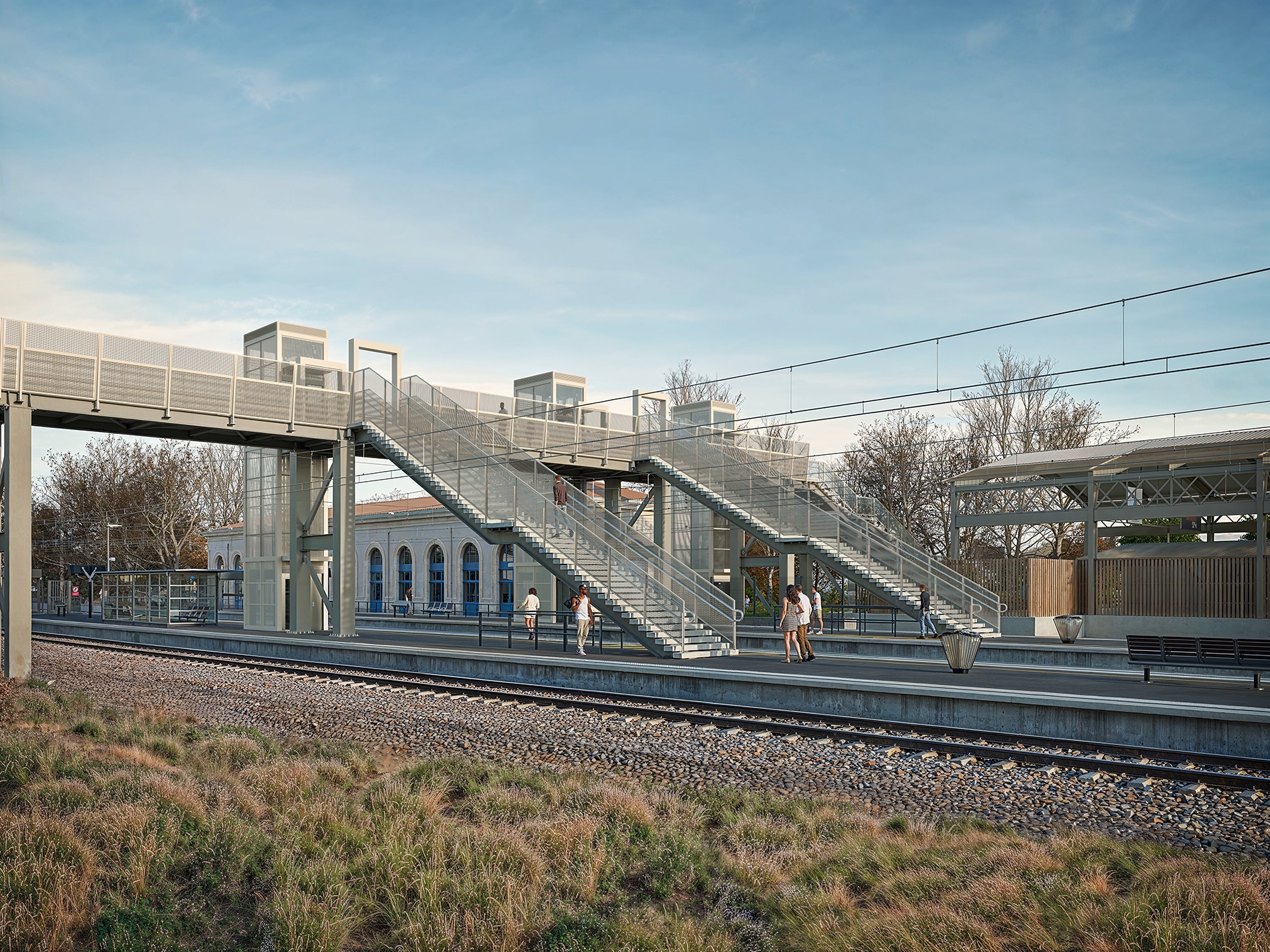 Pose de la passerelle piétonne dans la nuit du 23 au 24 juin